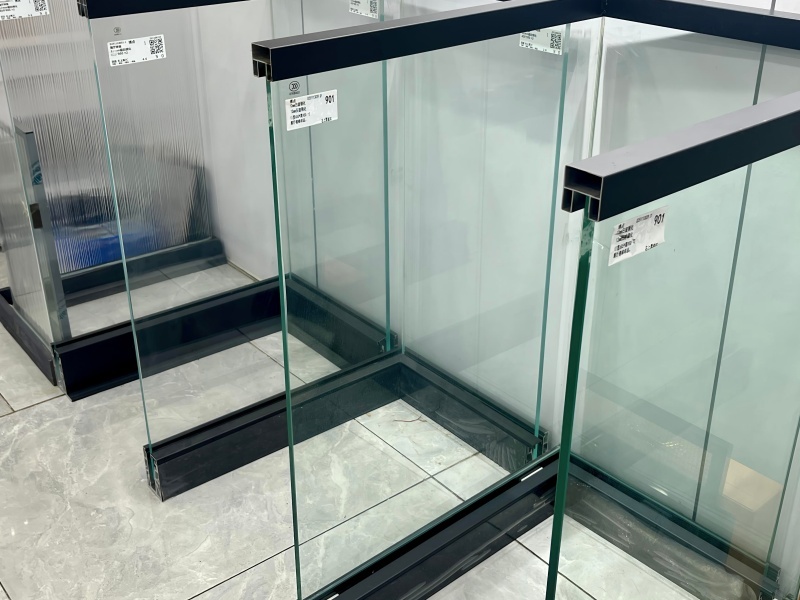 Glass Railings Photo